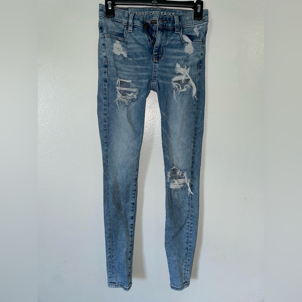 American eagle ripped jeans size 00